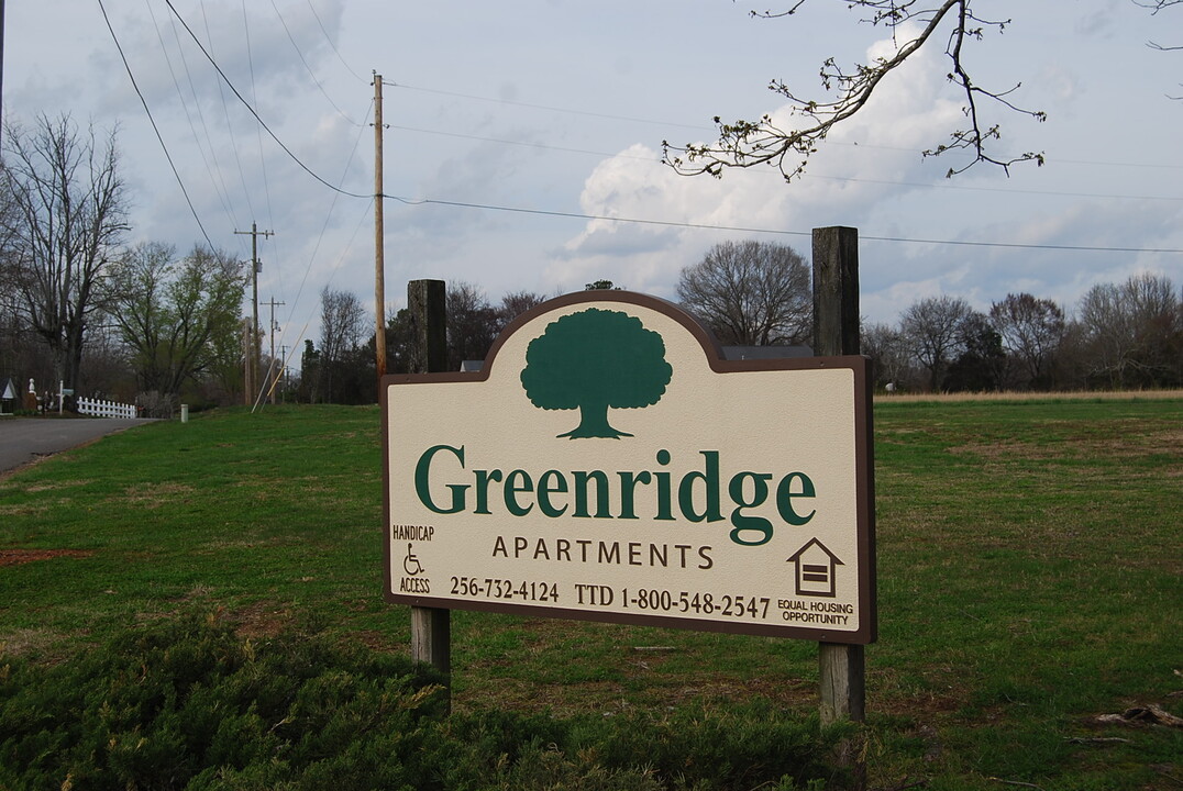 Greenridge Apartments in Elkmont, AL - Foto de edificio