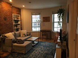 204 Northampton St, Unit 3 in Boston, MA - Building Photo