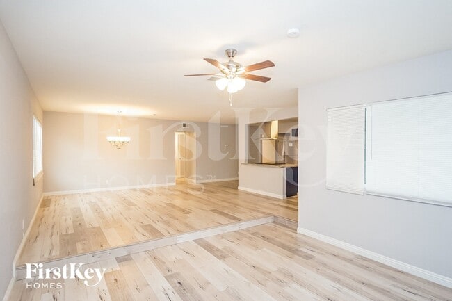 3800 San Angelo Ave in Las Vegas, NV - Building Photo - Building Photo