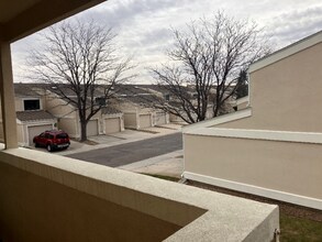 6946 Gayle Lyn Ln in Colorado Springs, CO - Building Photo - Building Photo