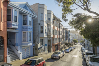 1565 Washington St in San Francisco, CA - Building Photo - Building Photo