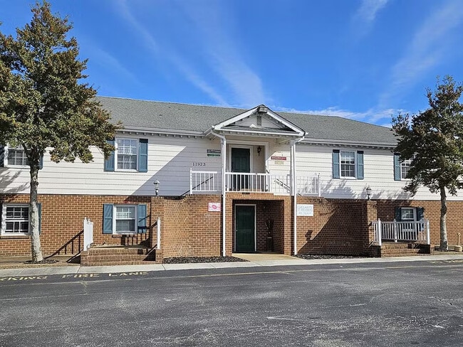 property at 11923 Centre St