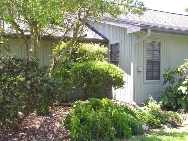 7102 Pearson Rd in Santa Fe, TX - Building Photo - Building Photo