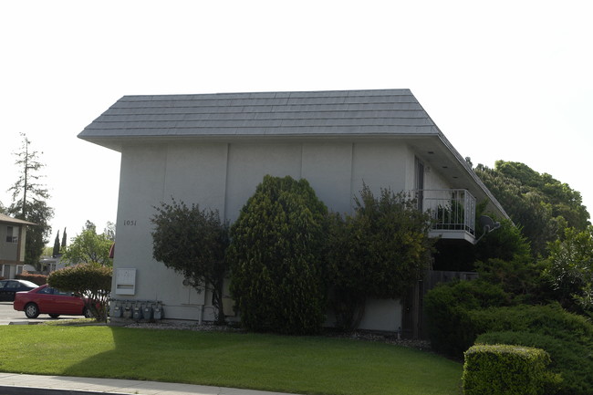 1051 Bluebell Dr in Livermore, CA - Building Photo - Building Photo