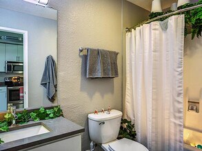 655 S Fair Oaks Ave in Sunnyvale, CA - Building Photo - Building Photo