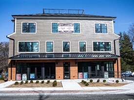 887 Federal Rd in Brookfield, CT - Building Photo