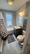 845 Beacon St, Unit 62 in Boston, MA - Building Photo - Building Photo