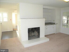 110 Calvert Towne Rd in Prince Frederick, MD - Building Photo - Building Photo