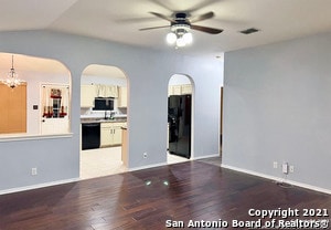 10335 Tiger Hunt in San Antonio, TX - Building Photo - Building Photo