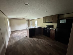 1732 Nivens Ln in Marion, VA - Building Photo - Building Photo