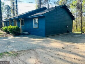 6165 Radford Dr in Riverdale, GA - Building Photo - Building Photo