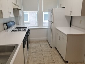 115 Kilsyth Rd, Unit 2 in Boston, MA - Foto de edificio - Building Photo