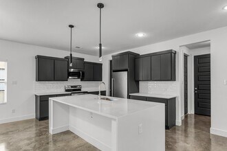 3012 Alpha Ct in College Station, TX - Building Photo - Building Photo