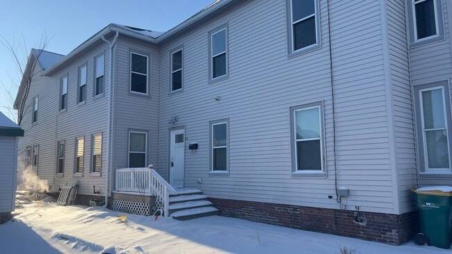 51-53-53 Summer St in Rochester, NH - Building Photo - Building Photo