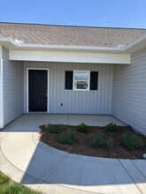 100 Bradfield Cir in Dunn, NC - Building Photo - Building Photo