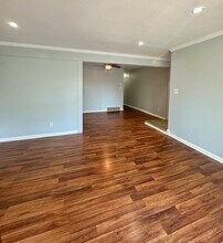 4524 Holly St in Kansas City, MO - Building Photo - Building Photo