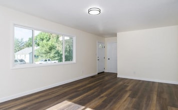 315 Jackson St in American Falls, ID - Building Photo - Building Photo