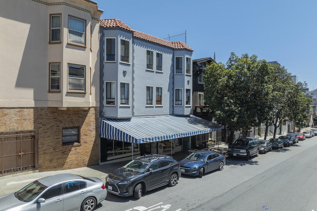 1748 Stockton St in San Francisco, CA - Building Photo