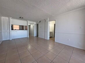 19715 SW 114th Ave in Miami, FL - Building Photo - Building Photo