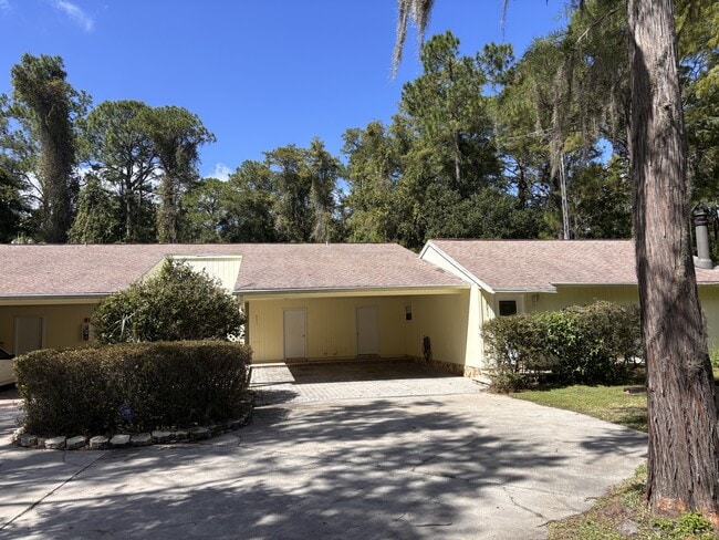 property at 8075 W Homosassa Trail