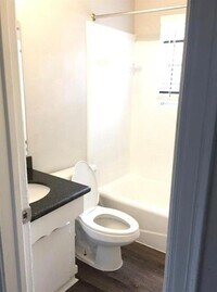 9611 Bertwood St - 6