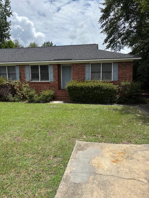 1996 Coral Way in Sumter, SC - Foto de edificio - Building Photo