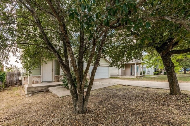 11812 Lima Dr in Manor, TX - Building Photo - Building Photo