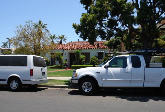 Casa De Anza in Coronado, CA - Building Photo - Building Photo