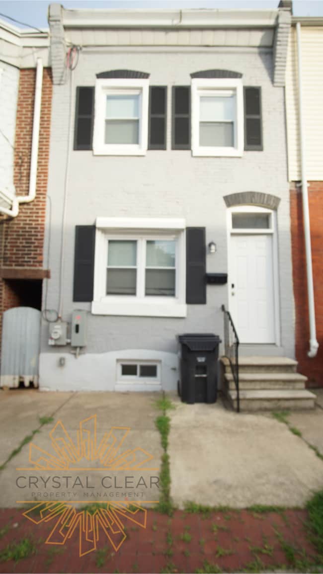 property at 727 N Scott St
