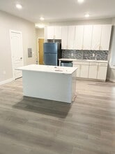 6000 Monroe Pl in West New York, NJ - Building Photo - Building Photo
