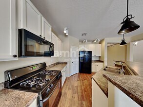19395 E Carriage Way in Queen Creek, AZ - Building Photo - Building Photo