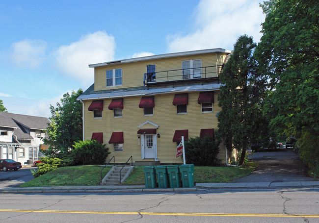 207 Hoosick St in Troy, NY - Building Photo - Building Photo