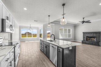 4020 Windy Pt Rnch Rd in Cresson, TX - Building Photo - Building Photo