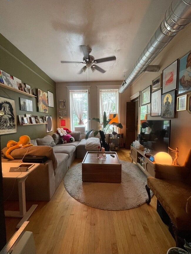 1736 W 19th St in Chicago, IL - Building Photo - Building Photo