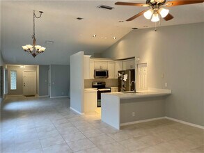 4342 Mahogany Ridge Dr in Weston, FL - Building Photo - Building Photo