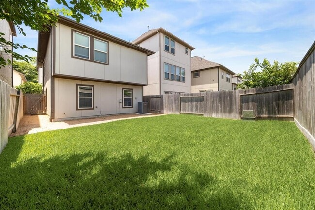 2035 Paul Quinn St in Houston, TX - Building Photo - Building Photo