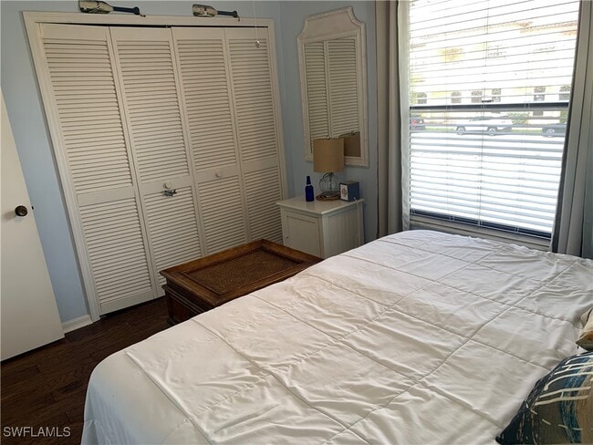 property at 1628 SE 46th St