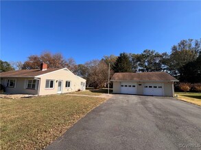 100 E Potomac Dr in Colonial Beach, VA - Building Photo - Building Photo