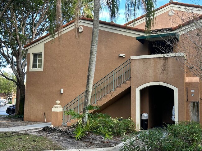 4856 N State Rd 7 in Coconut Creek, FL - Building Photo - Building Photo