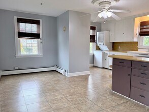 29 Freestone Ave in Portland, CT - Building Photo - Building Photo