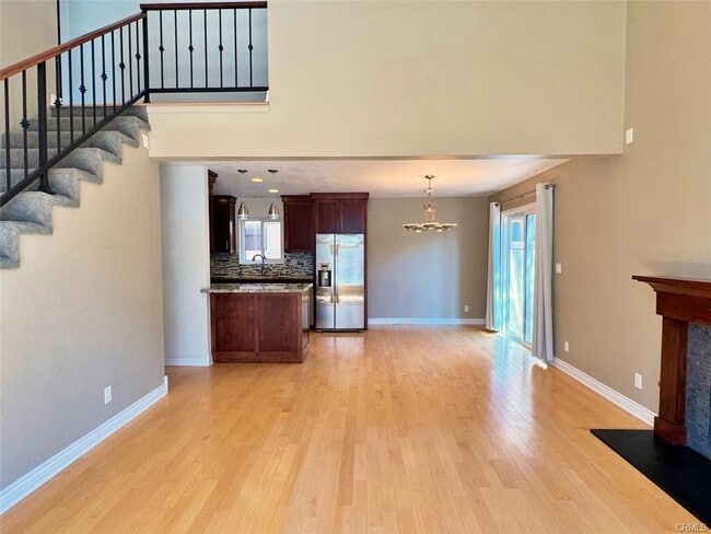 1802 Vanderbilt Ln in Redondo Beach, CA - Building Photo - Building Photo