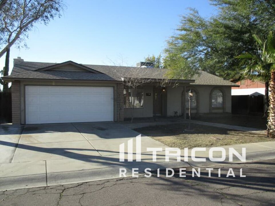 5443 W Sunnyside Dr in Glendale, AZ - Building Photo