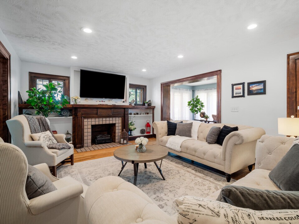 3254 West Blvd in Cleveland, OH - Building Photo