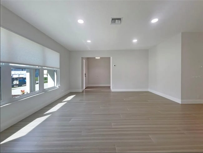 790 Harvard St in Englewood, FL - Foto de edificio - Building Photo