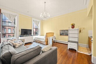 227 Marlborough St, Unit 6 in Boston, MA - Foto de edificio - Building Photo