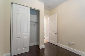 6072 NW 116th Dr, Unit 6072 in Coral Springs, FL - Building Photo - Building Photo