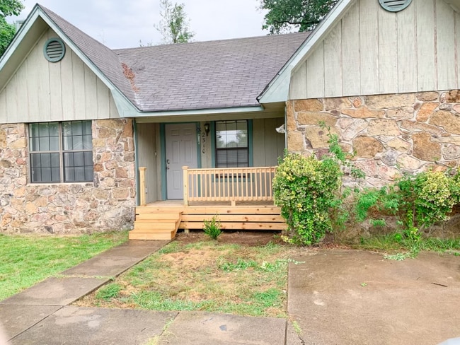 property at 2310 Tyler St