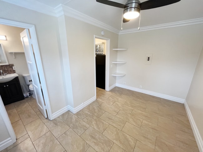 212 N Coast Hwy in Laguna Beach, CA - Building Photo - Building Photo