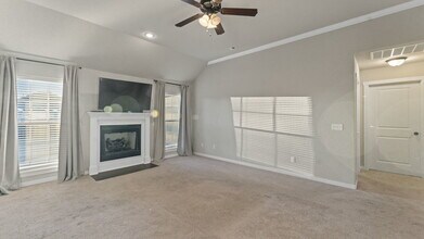 3960 Deerhurst St in Springdale, AR - Foto de edificio - Building Photo
