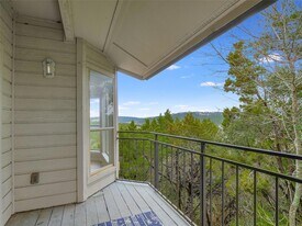 6000 Shepherd Mountain Cove, Unit 406 in Austin, TX - Building Photo